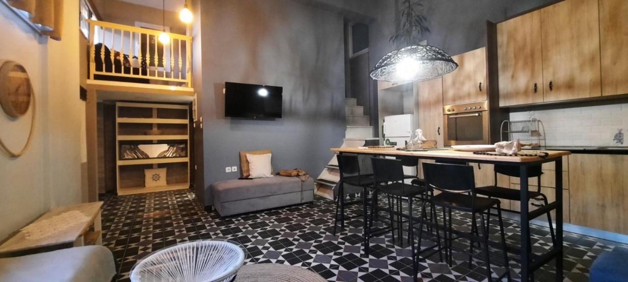Hospitality In Historical & Mythical Peloponnese 2 Apartman Corinth Kültér fotó